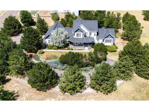 935 Green Gables Cir, Bennett, CO, 80102-8646 | Card Image