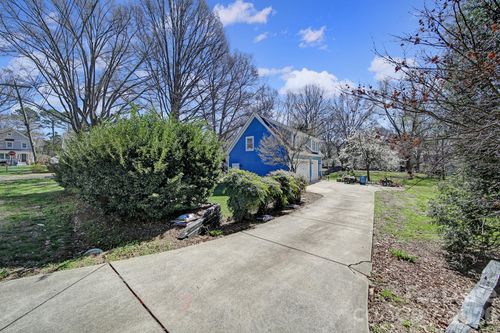 345 Jefferson St, Matthews, NC, 28105-2697 | Card Image