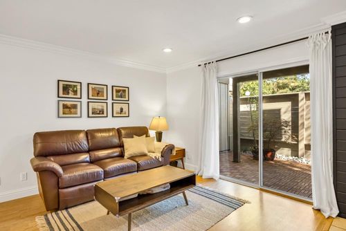 27-9118 Madison Green Ln, Orangevale, CA, 95662-5825 | Card Image