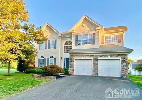 24 Skurka Ct, Sayreville, NJ, 08872-2176 | Card Image