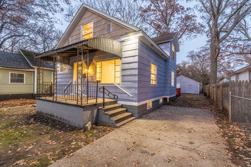 2918 Mason Blvd, Muskegon Heights, MI, 49444-2229 | Card Image