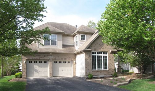 26403 Red Apple Rd, Plainfield, IL, 60585-2351 | Card Image
