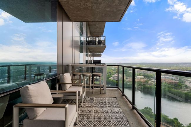 APT-2606 - 70 Rainey St, Condo with 3 bedrooms, 3 bathrooms and 2 parking in Austin TX | Image 25