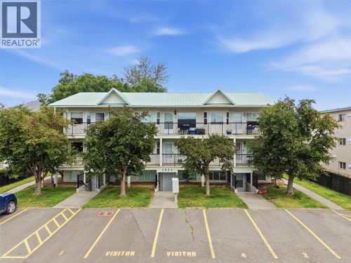 1-1320 Selkirk Ave, Kamloops, BC, V2B1V7 | Card Image