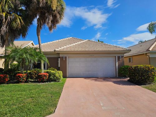 12827 Hampton Lakes Cir, Boynton Beach, FL, 33436-8212 | Card Image