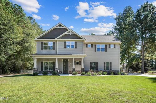 108 Becca Dr, Pikeville, NC, 27863-7504 | Card Image