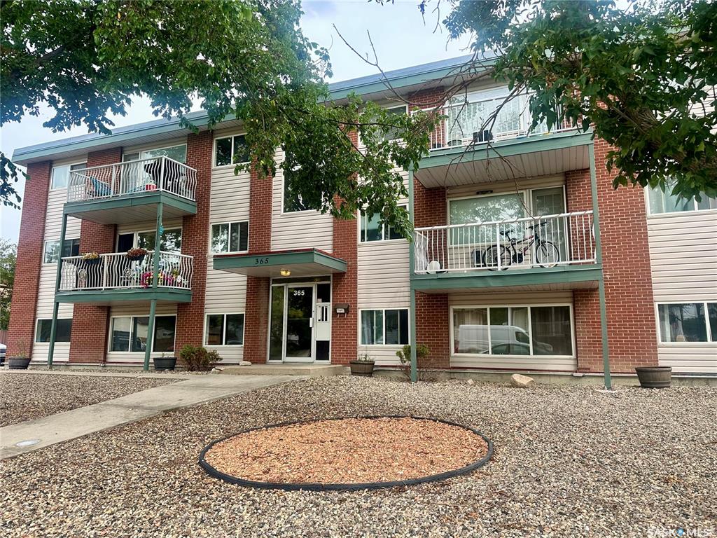 Residential in Regina