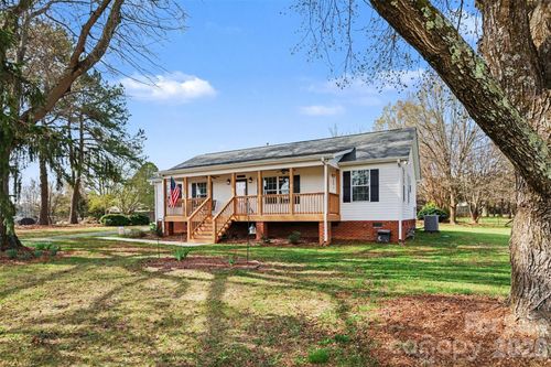 1079 B J Jackson Rd, Rock Hill, SC, 29732-9520 | Card Image