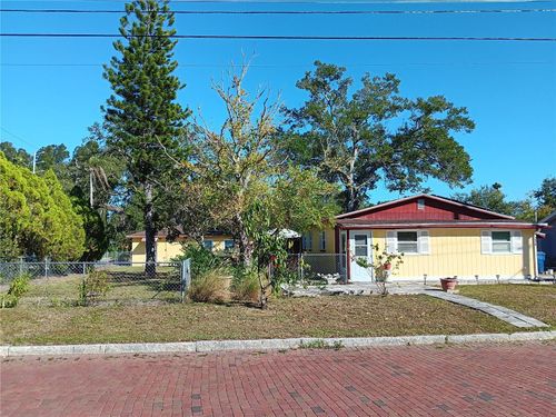 374 3rd St Nw, LARGO, FL, 33770-2475 | Card Image