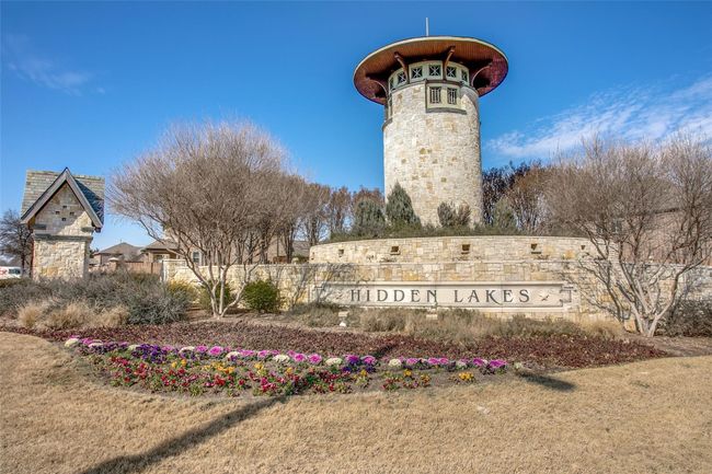View of community / neighborhood sign | Image 35