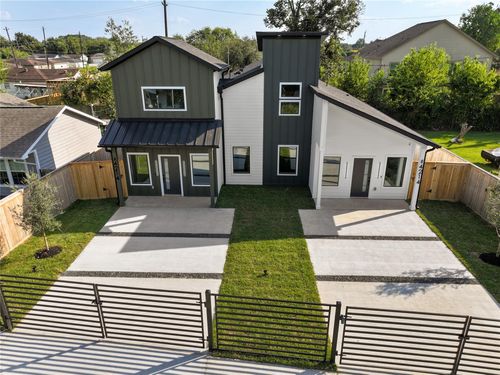 4214 Clover St, Houston, TX, 77051-2722 | Card Image