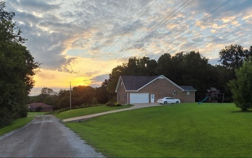 130 Rambling Rdg, Pulaski, TN, 38478-8279 | Card Image