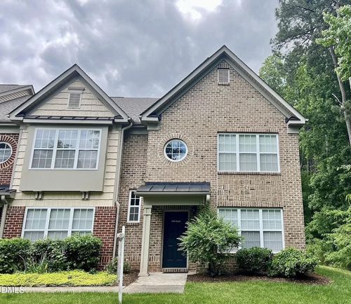 9912 Layla Ave, Raleigh, NC, 27617-4240 | Card Image