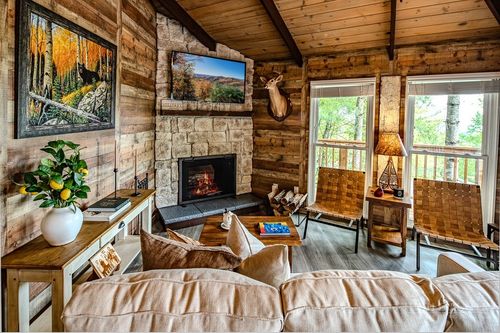 a3-103 Hornbeam Rd, Beech Mountain, NC, 28604-6682 | Card Image