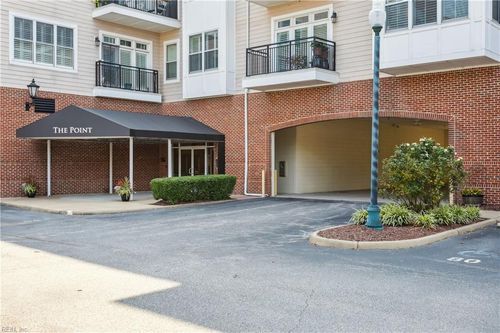 unit-405-670 Town Center Dr, Newport News, VA, 23606-4473 | Card Image