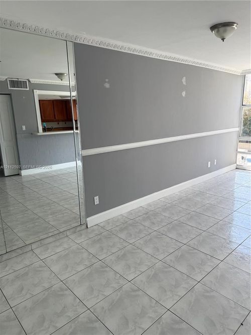 326-210 172nd St, Sunny Isles Beach, FL, 33160-3422 | Card Image