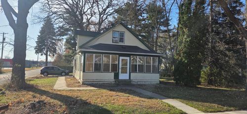 2160 8th St, White Bear Lake, MN, 55110-2711 | Card Image