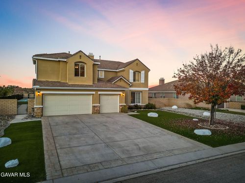 3625 Paddock Way, Lancaster, CA, 93536-2329 | Card Image