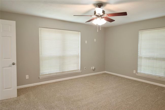 723 Leaflet Ln, House other with 5 bedrooms, 3 bathrooms and 2 parking in Spring TX | Image 26