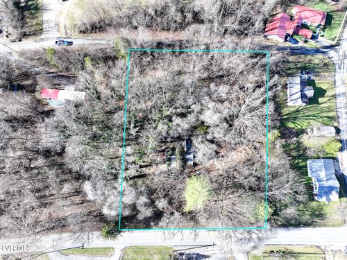 1227 Bristol Hwy, Elizabethton, TN, 37643-5239 | Card Image