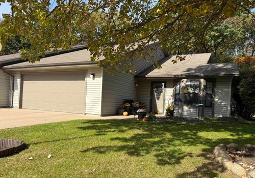 1660 Pine Ridge Ct, Elkhart, IN, 46514-6931 | Card Image