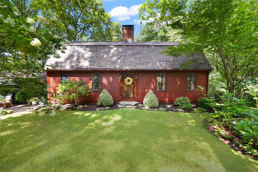 Quaker Ln, North Scituate, RI 02857