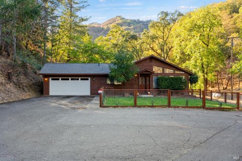  Crestview Drive, Ukiah, CA, 95482 | Card Image