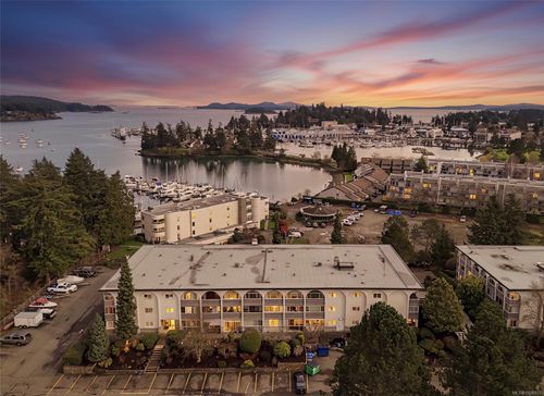 301-2050 White Birch Rd, Sidney, BC, V8L2R1 | Card Image