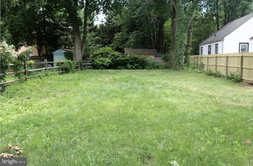 47 E College Ave, YARDLEY, PA, 19067-1530 | Card Image