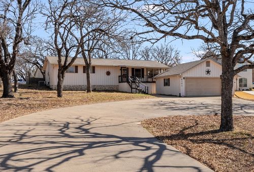 5101 Largo Dr, Granbury, TX, 76049-5190 | Card Image