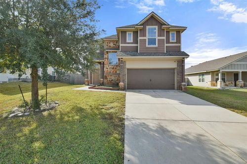 105 Red Deer Way, Huntsville, TX, 77320-2084 | Card Image