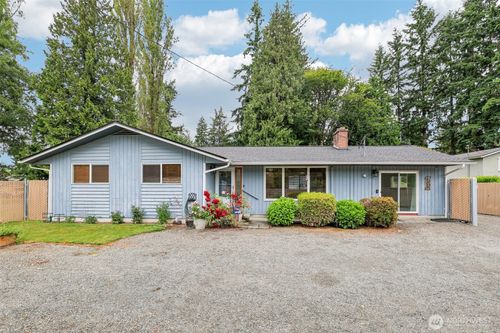 8329 20th St Se, Lake Stevens, WA, 98258-4710 | Card Image