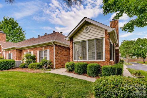 8629 Windsor Ridge Dr, Charlotte, NC, 28277-6560 | Card Image