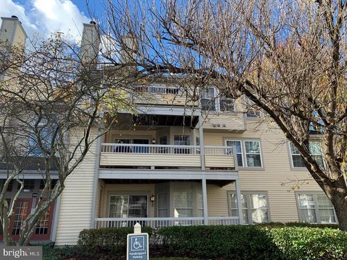 apt-12-106 Lassen Ct, Princeton, NJ, 08540-7084 | Card Image