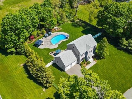 85 Crescent St, West Bridgewater, MA, 02379-1421 | Card Image