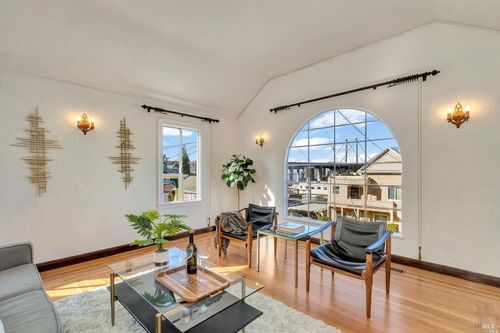 1253 Flora Street, Crockett, CA, 94525 | Card Image