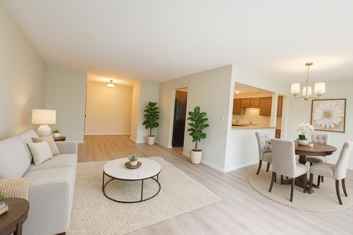 205-205 Auburn Ct, St. Charles, IL, 60174-1183 | Card Image