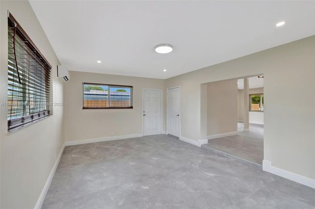 3480 Sw 20 Th St, House other with 3 bedrooms, 2 bathrooms and null parking in Fort Lauderdale FL | Image 14