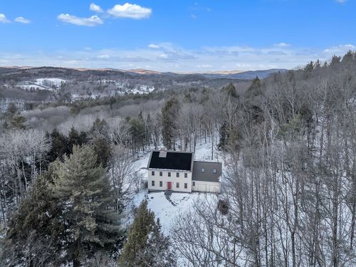 95 Meetinghouse Road, Norwich, VT, 05055 | Card Image