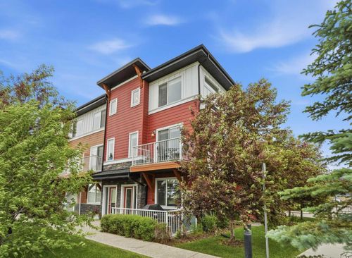 31-111 Rainbow Falls Gate, Chestermere, AB, T1X0Z5 | Card Image