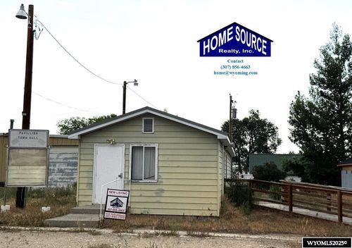 203 N Main St, Pavillion, WY, 82523-9002 | Card Image
