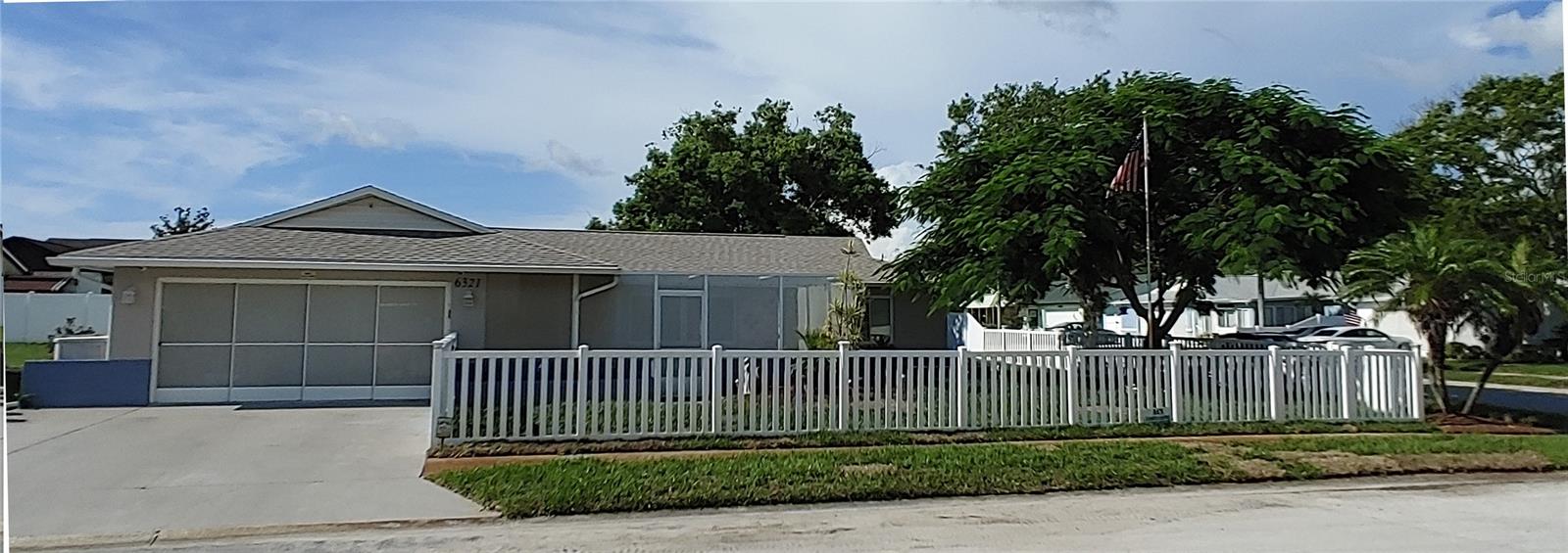 Staunton Dr, Holiday, FL 34690