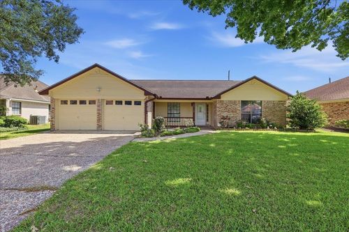 2515 Black Oak Dr, Orange, TX, 77632-1364 | Card Image