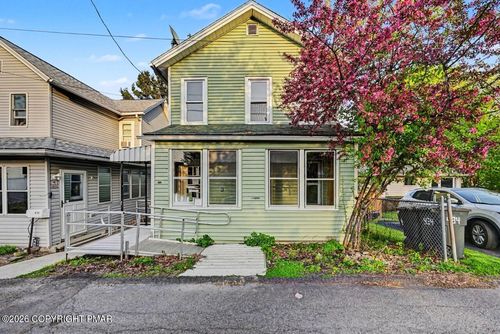 432 S Edwards Ct, Scranton, PA, 18504-2805 | Card Image