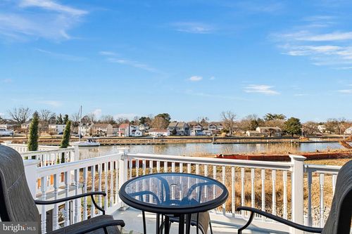 2027 Draper St, DELAWARE CITY, DE, 19706-4319 | Card Image