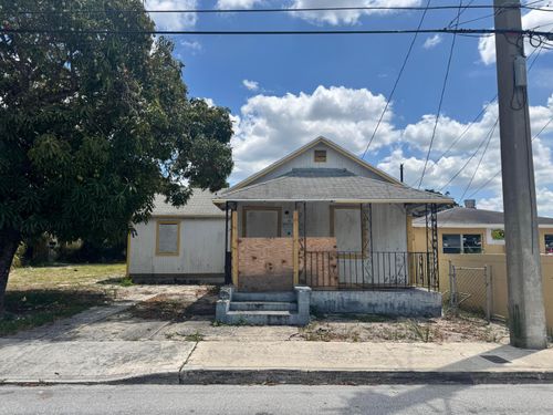 536 22nd Street, West Palm Beach, FL, 33407 | Card Image