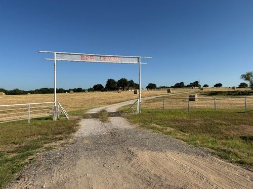 3629 N Fm 1655, Alvord, TX, 76225-3341 | Card Image