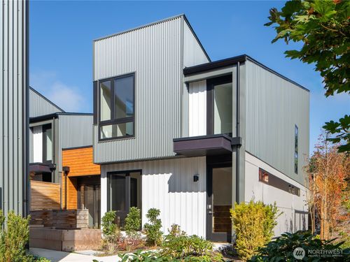 220 Canopy Path Nw, Bainbridge Island, WA, 98110-2126 | Card Image