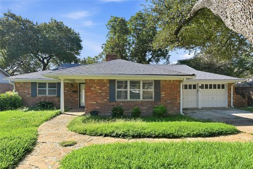 3621 Winifred Dr, Fort Worth, TX, 76133-2126 | Card Image