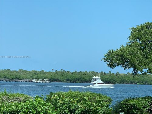 apt-15-6001 Se Landing Way, Stuart, FL, 34997-1874 | Card Image